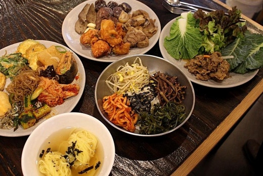 자연맛한식부페 이미지