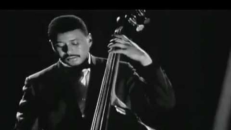 Paul Chambers Green Dolphin Street Great bowed bass solo.