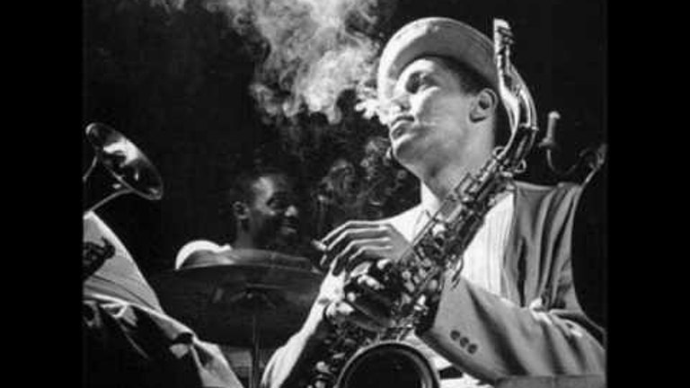 Dexter Gordon Quartet ~ The Shadow Of Your Smile