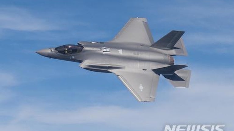 한국 첫 스텔스기 'F-35A' 1호기 공개…美 텍사스서 출고행사