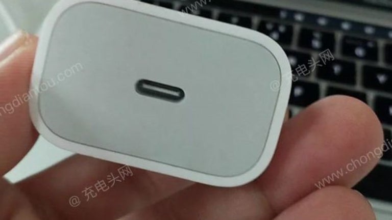애플, 아이폰에도 고속충전 USB-C 적용하나