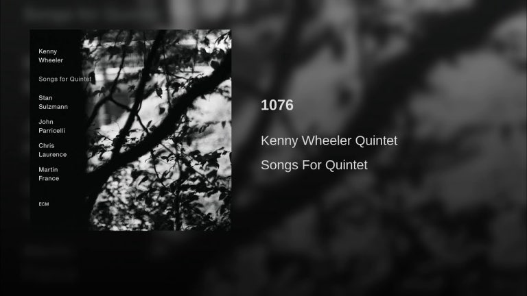 1076