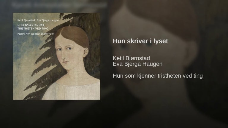 Hun skriver i lyset