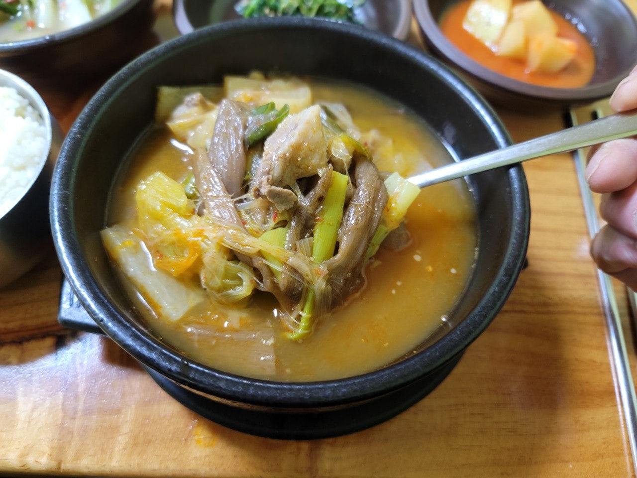옛날소고기국밥 이미지