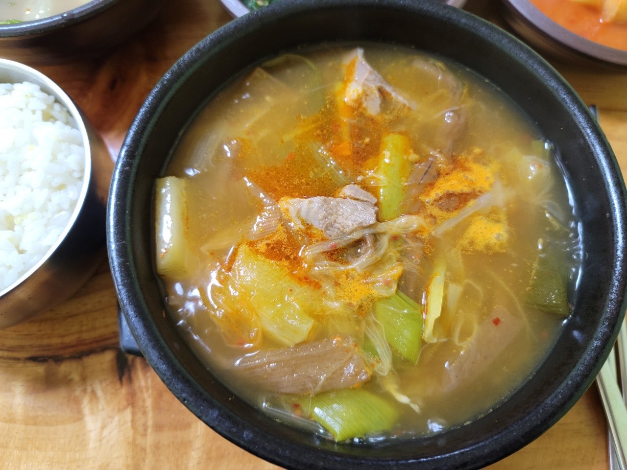 옛날소고기국밥 이미지