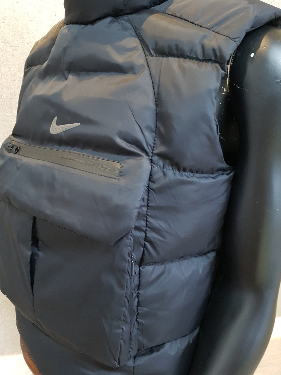 i_5c1Ud018svcm5x74zf4nsux_oxthmn.jpg?type=e1920_std