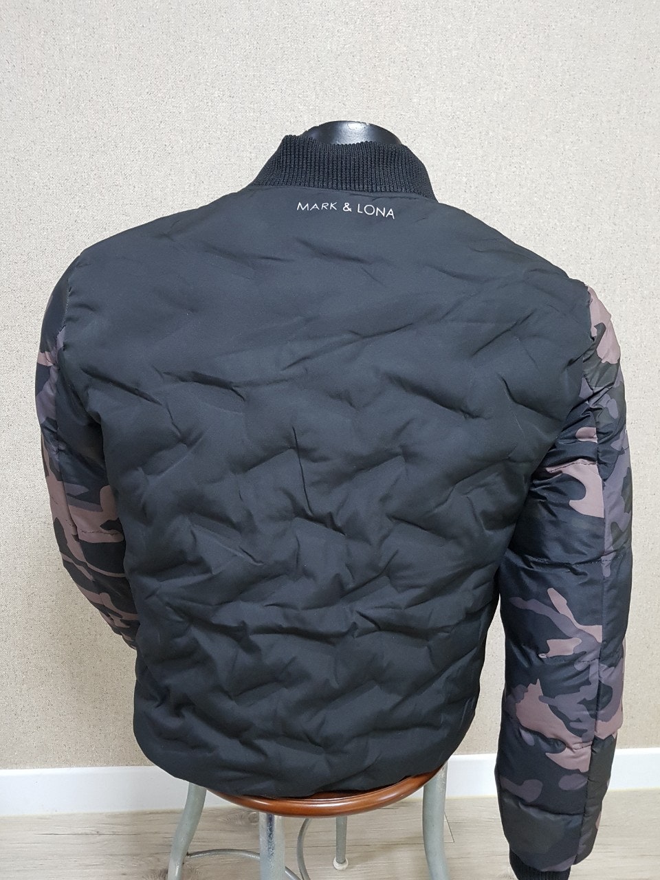 g_551Ud018svc18grrom20rjb8_oxthmn.jpg?type=e1920_std