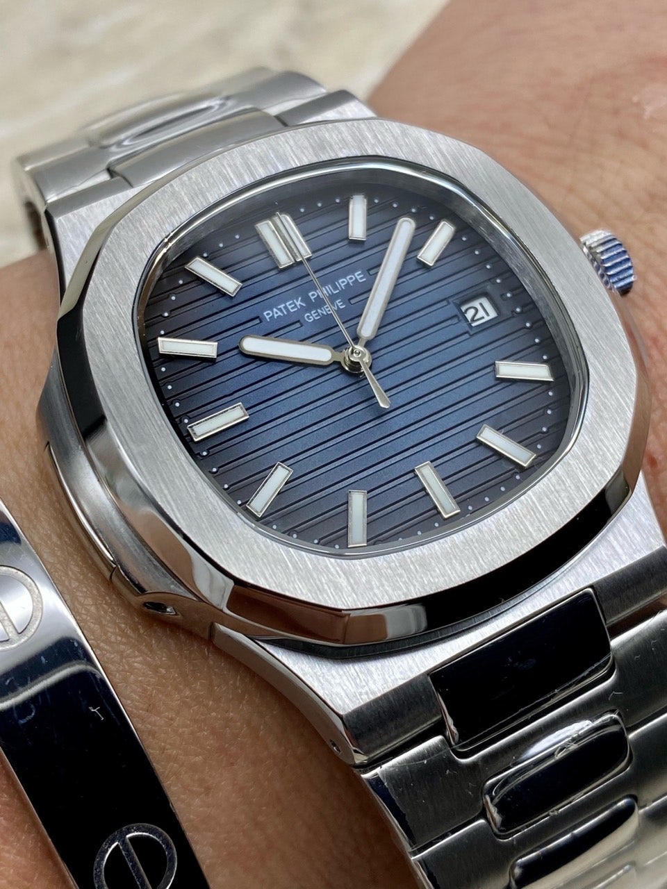 4_c29Ud018svc1iieci75l2p2k_ey9o04.jpg 4_c29Ud018svc1iieci75l2p2k_ey9o04.jpg