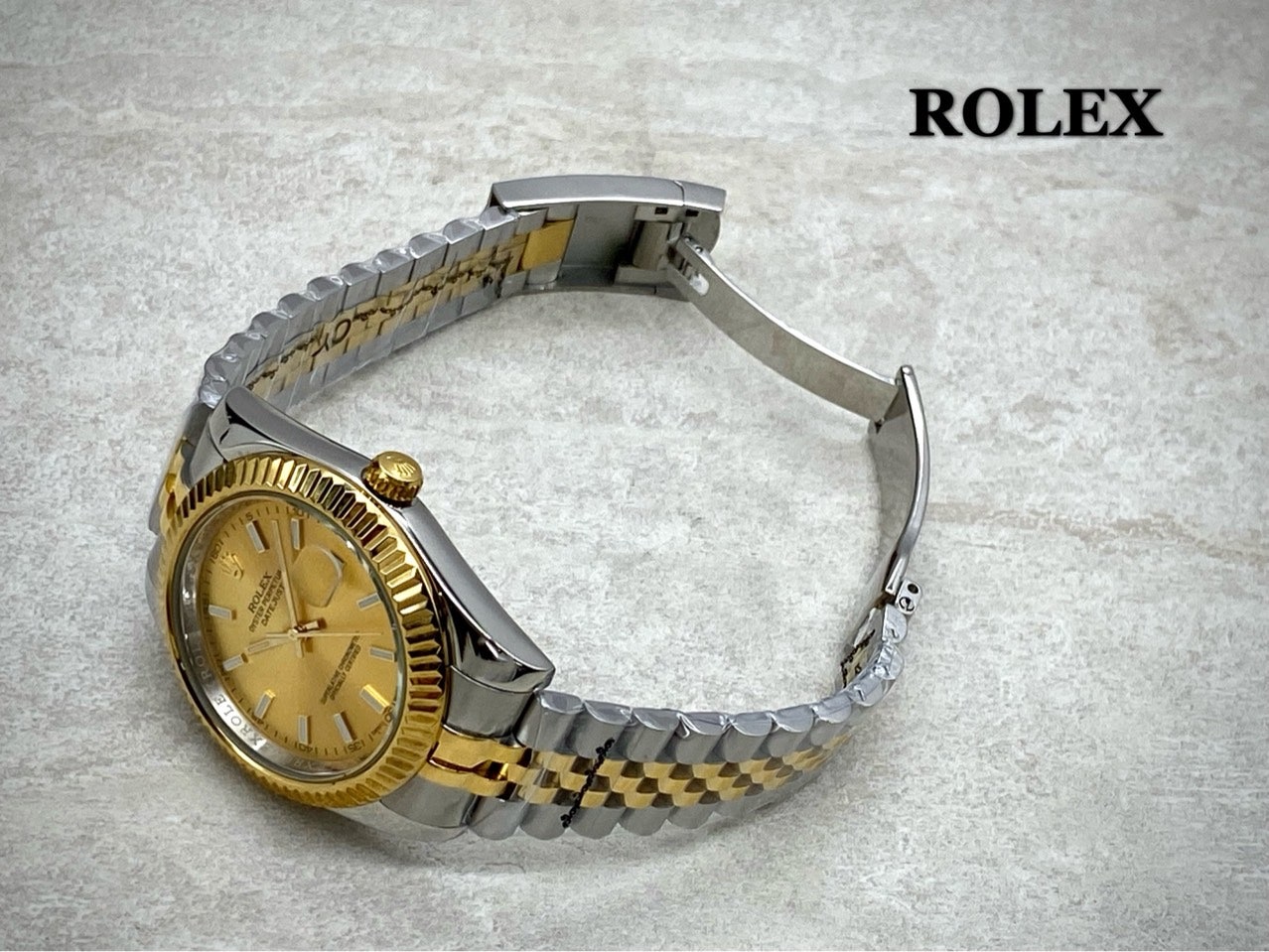 0_702Ud018svcs4dc0rw26s4s_53k0lz.jpg 0_702Ud018svcs4dc0rw26s4s_53k0lz.jpg