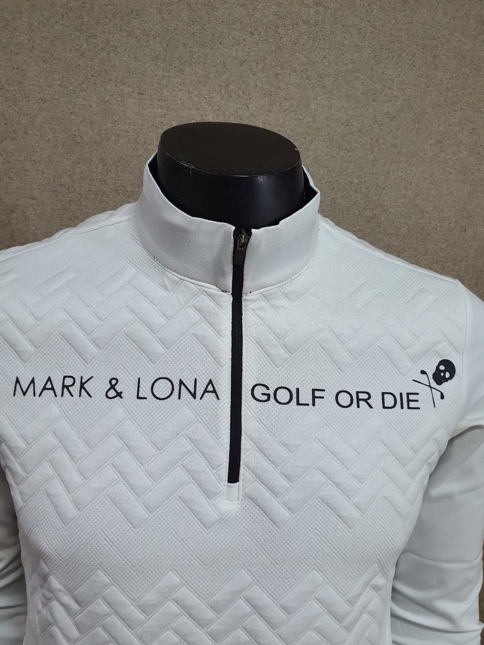 a_jjeUd018svc1wn20b4fn4hsj_oxthmn.jpg?type=e1920_std