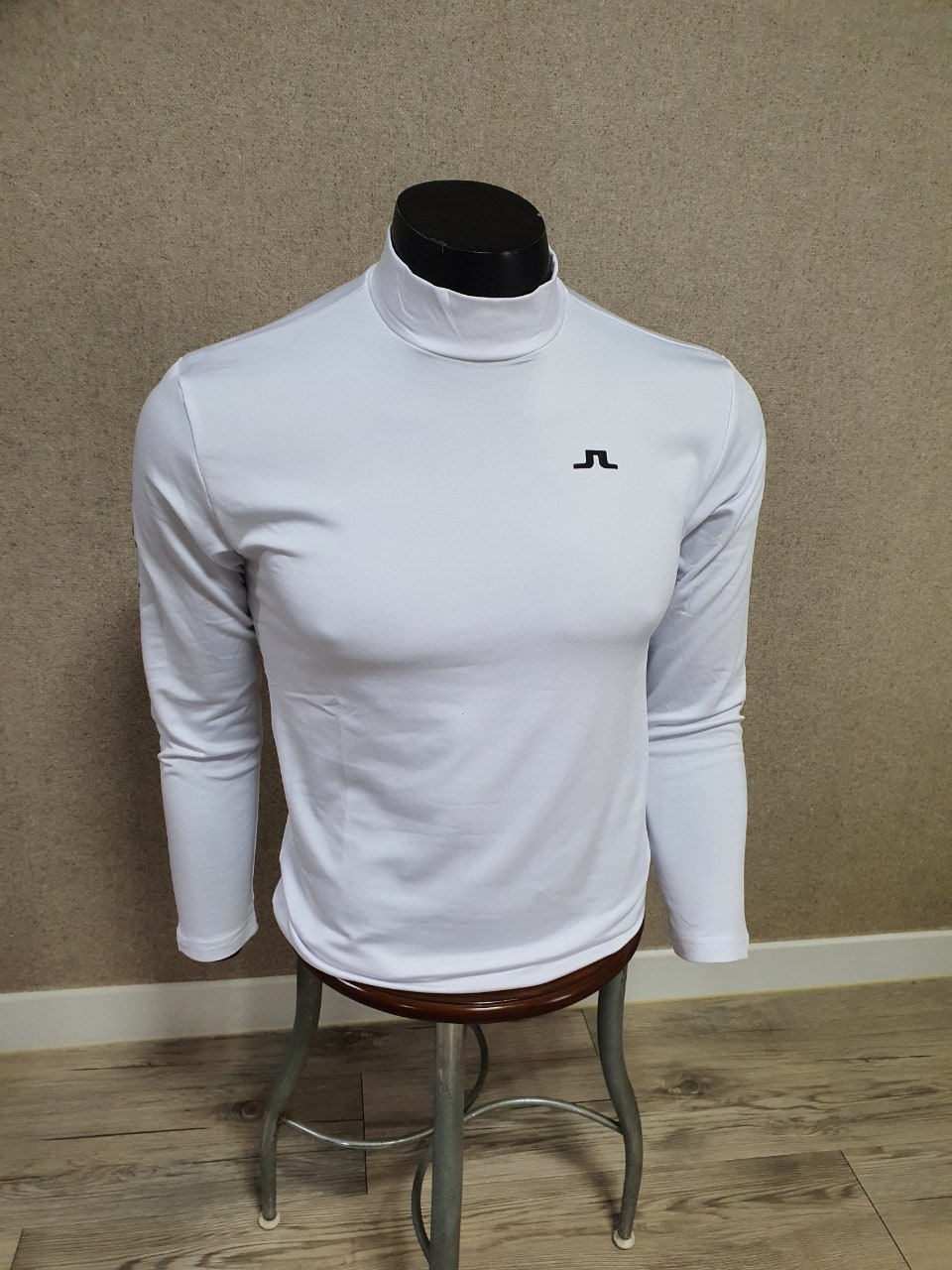 6_7c0Ud018svcb11rih72u22c_oxthmn.jpg?type=e1920_std