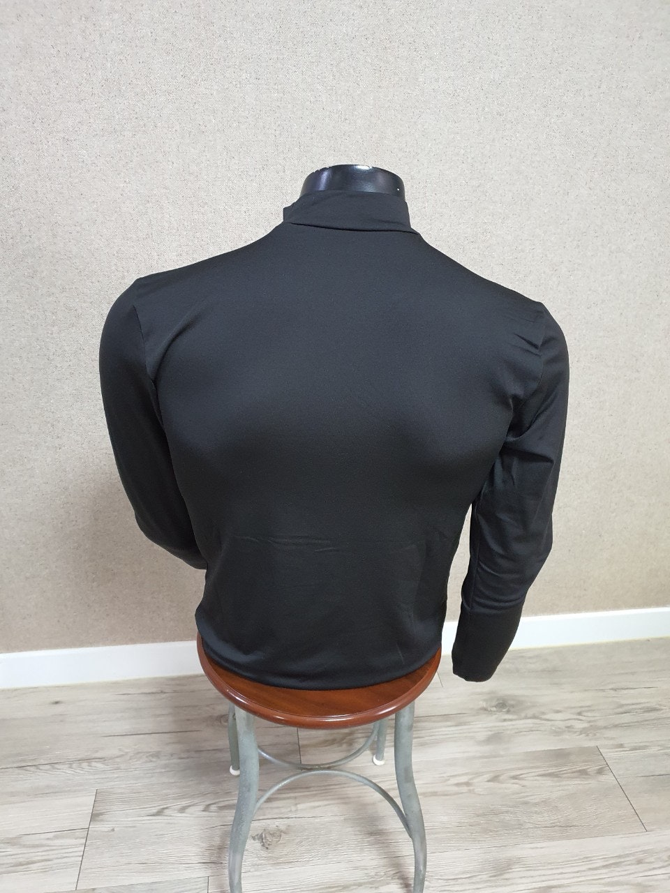 6_0c0Ud018svc15dqgbdkqet9v_oxthmn.jpg?type=e1920_std