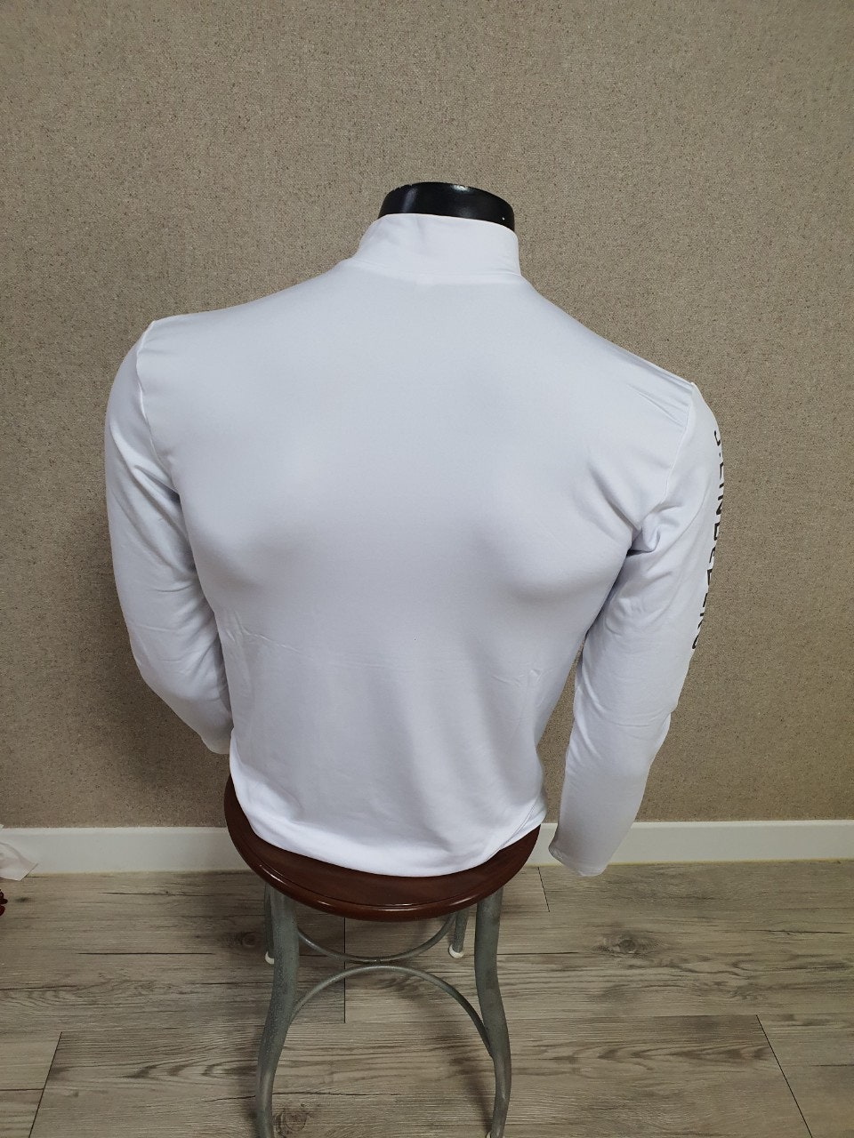 5_3c0Ud018svcmza7z8z9l0wm_oxthmn.jpg?type=e1920_std