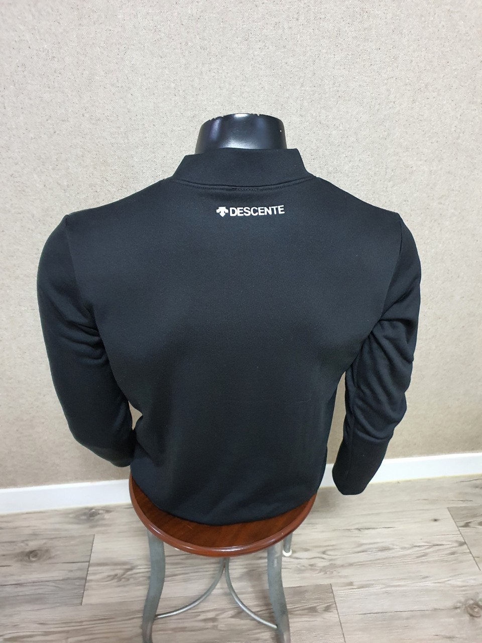 8_i7jUd018svc1tqaca1kuz6pq_oxthmn.jpg?type=e1920_std