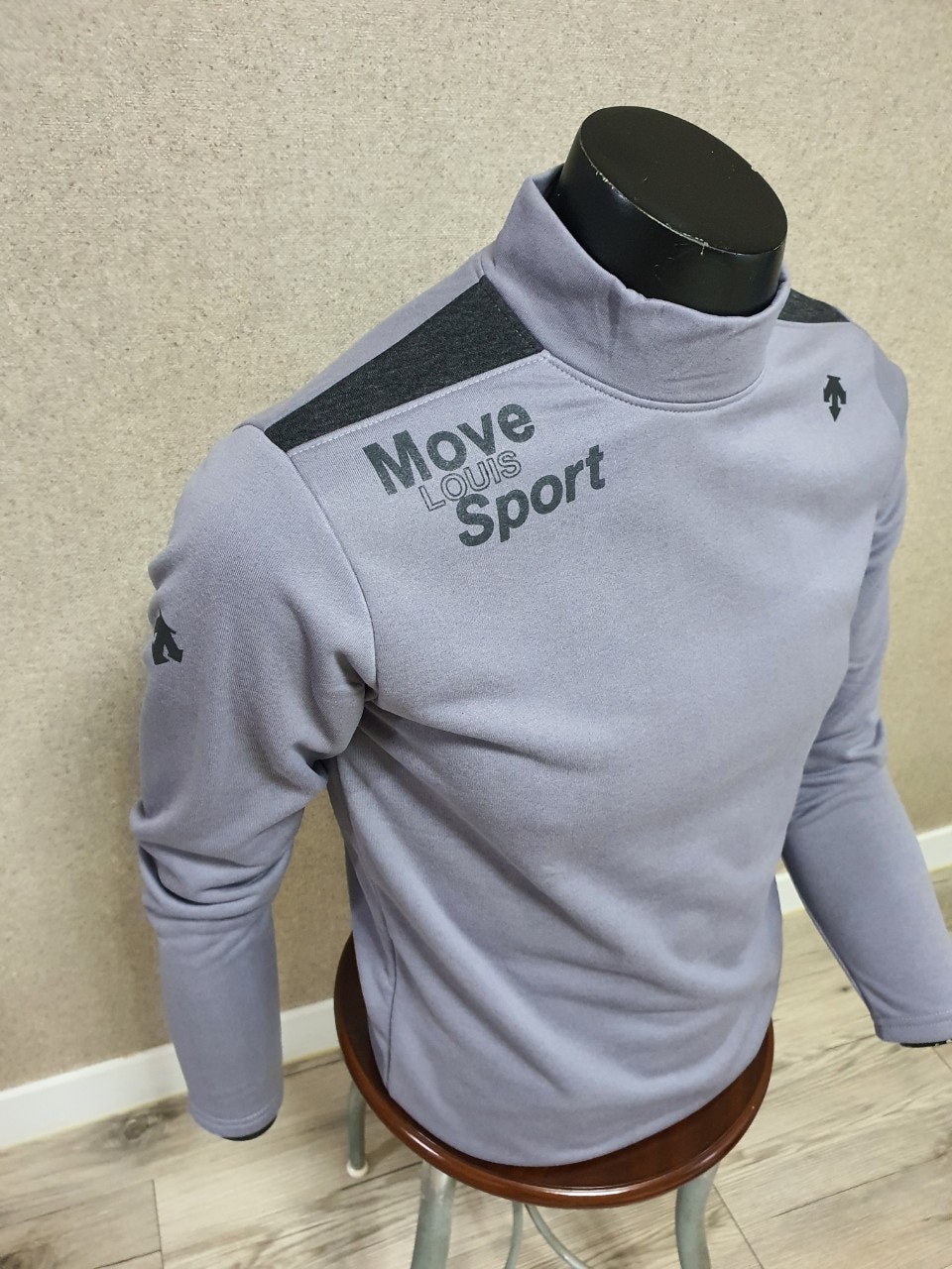 8_97jUd018svc1kvru2w0sevwf_oxthmn.jpg?type=e1920_std