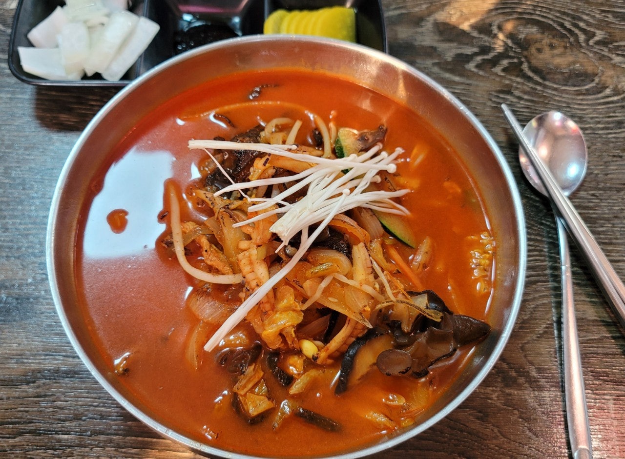 현짬뽕 이미지