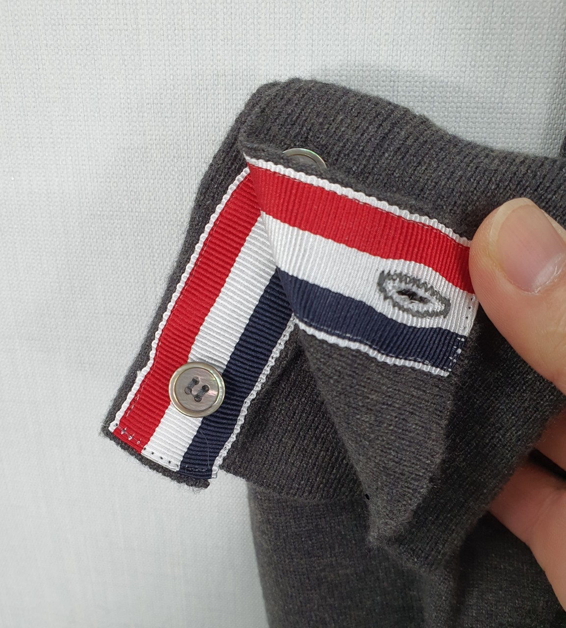 3_d2fUd018svcyyv6pyzsxixj_p6di8c.jpg 3_d2fUd018svcyyv6pyzsxixj_p6di8c.jpg