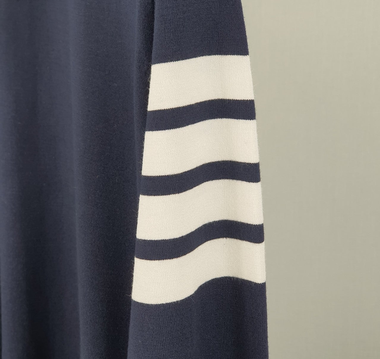 9_e2eUd018svcu4b8myccae7g_p6di8c.jpg 9_e2eUd018svcu4b8myccae7g_p6di8c.jpg