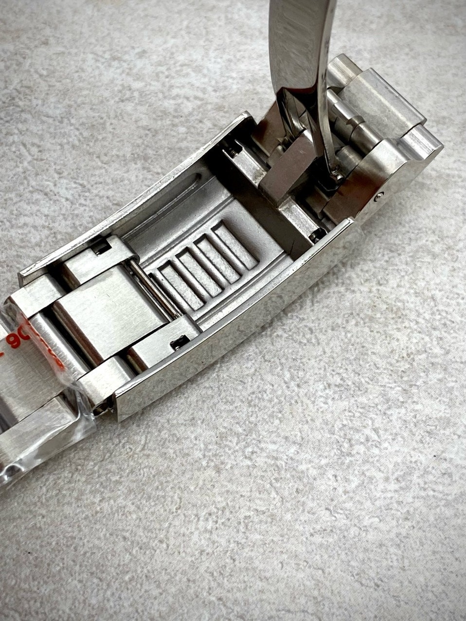 4_g2iUd018svc18wzyec9tgx2i_j6wkkk.jpg 4_g2iUd018svc18wzyec9tgx2i_j6wkkk.jpg