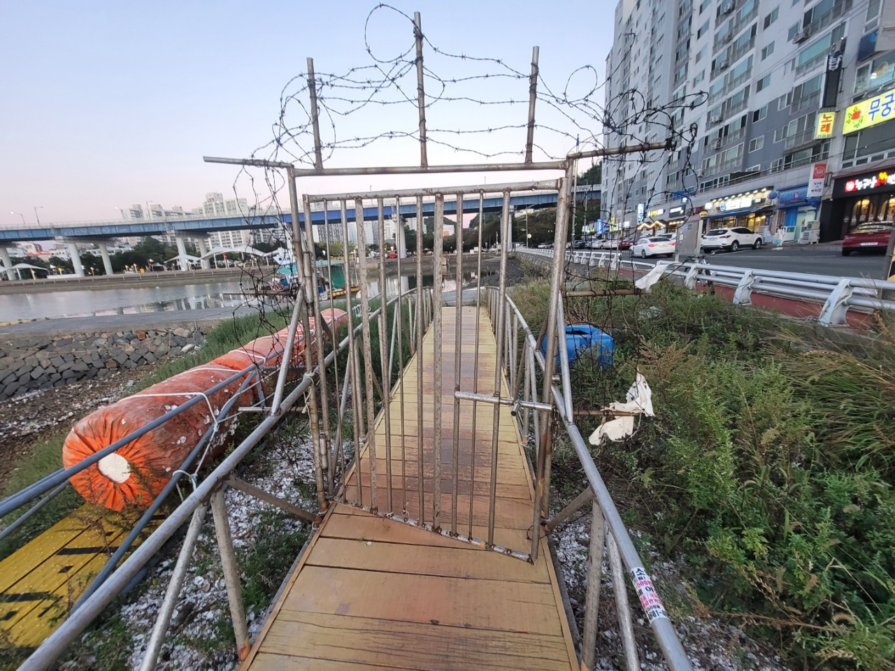 올스텐 부잔교 판매합니다.