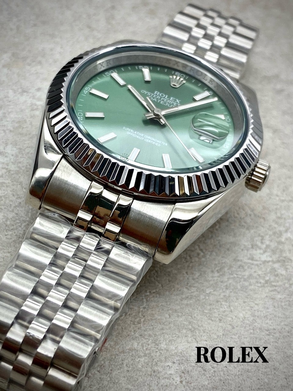 9_d3cUd018svc53z5e2cx1ph4_j6wkkk.jpg