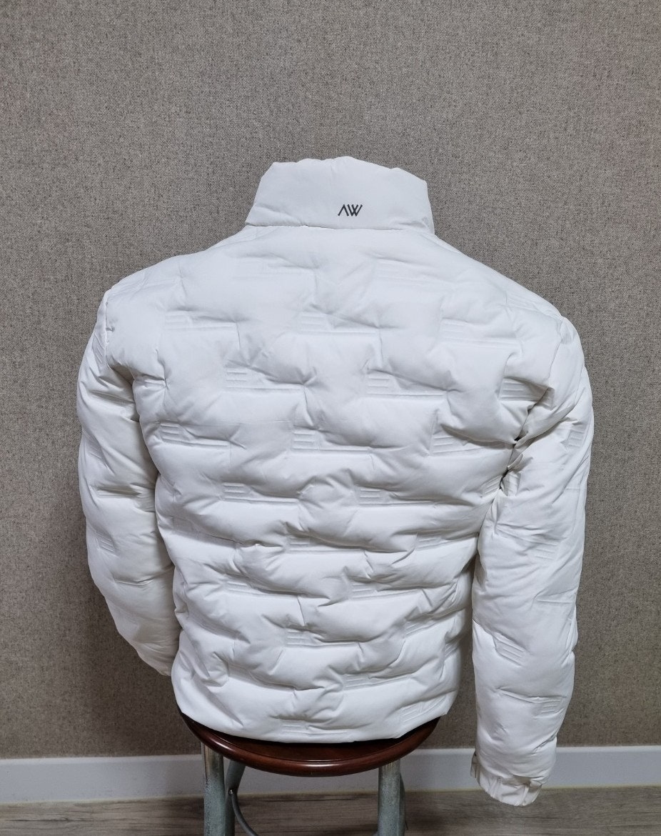 h_j45Ud018svc49ue1mbqugse_oxthmn.jpg?type=e1920_std