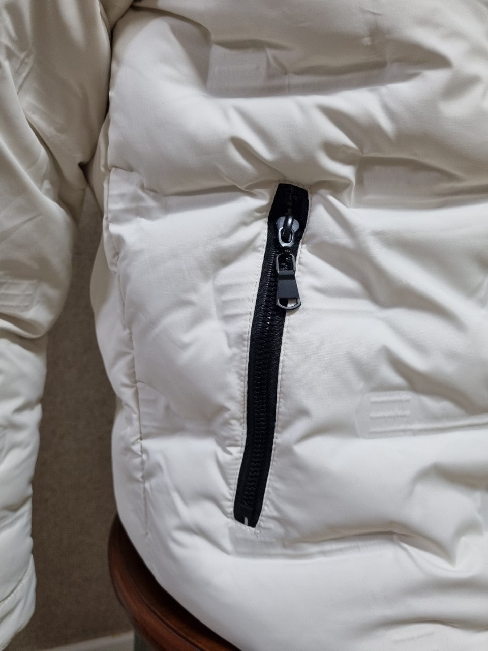 h_345Ud018svc1ffb8w5gm17jy_oxthmn.jpg?type=e1920_std