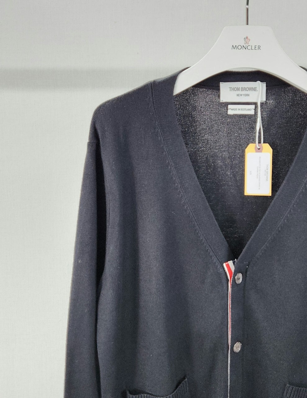 c_4c8Ud018svc1vrrgwm7bus6b_phuwr3.jpg c_4c8Ud018svc1vrrgwm7bus6b_phuwr3.jpg