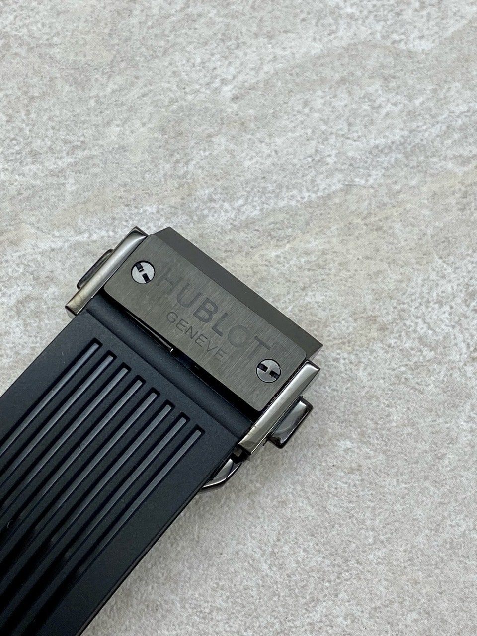 h_3i3Ud018svcmeam940kufkr_j6wkkk.jpg h_3i3Ud018svcmeam940kufkr_j6wkkk.jpg