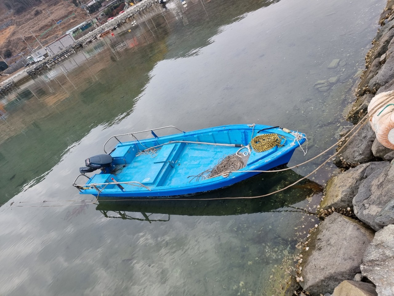레져선 모터보트 선외기 판매합니다.