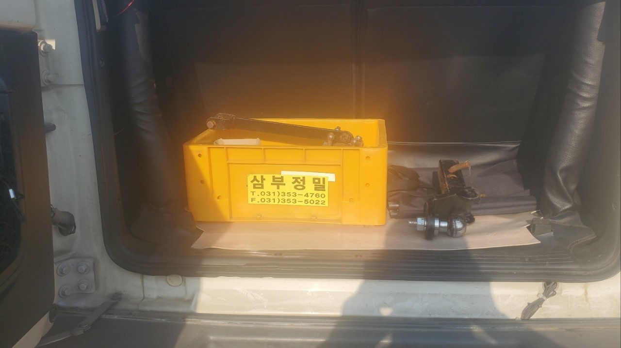 레져선 115마력 선외기 판매합니다.