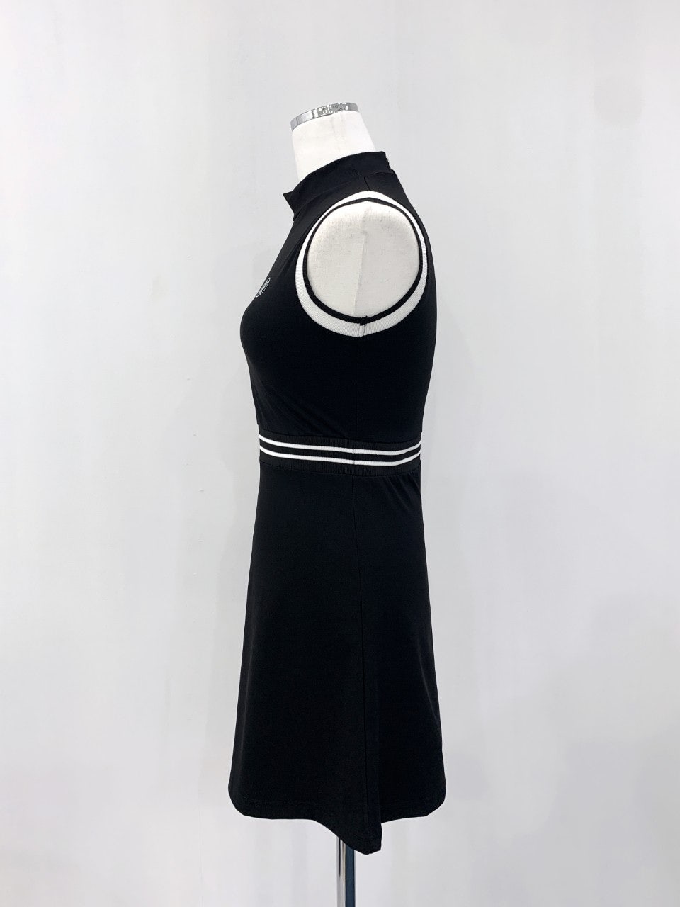 a_ef9Ud018svc3pm44e7l3tm7_q29t03.jpg?type=e1920_std