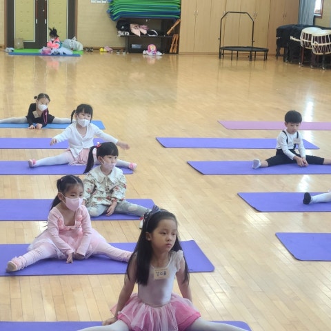 4월8일(토) 그린나래 유아발레- 유아반