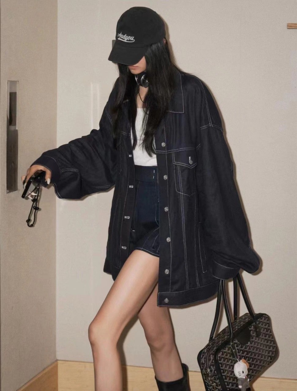 3_ei2Ud018svcjyd7uzcjptor_297ld.jpg?type=e1920_std