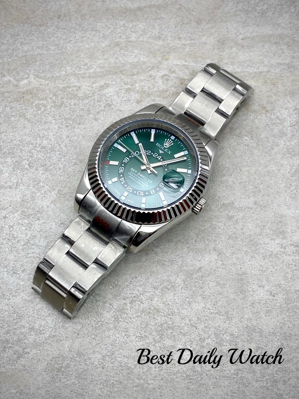 2_30hUd018svc1g7kucutwrnzh_vq7l87.jpg 2_30hUd018svc1g7kucutwrnzh_vq7l87.jpg