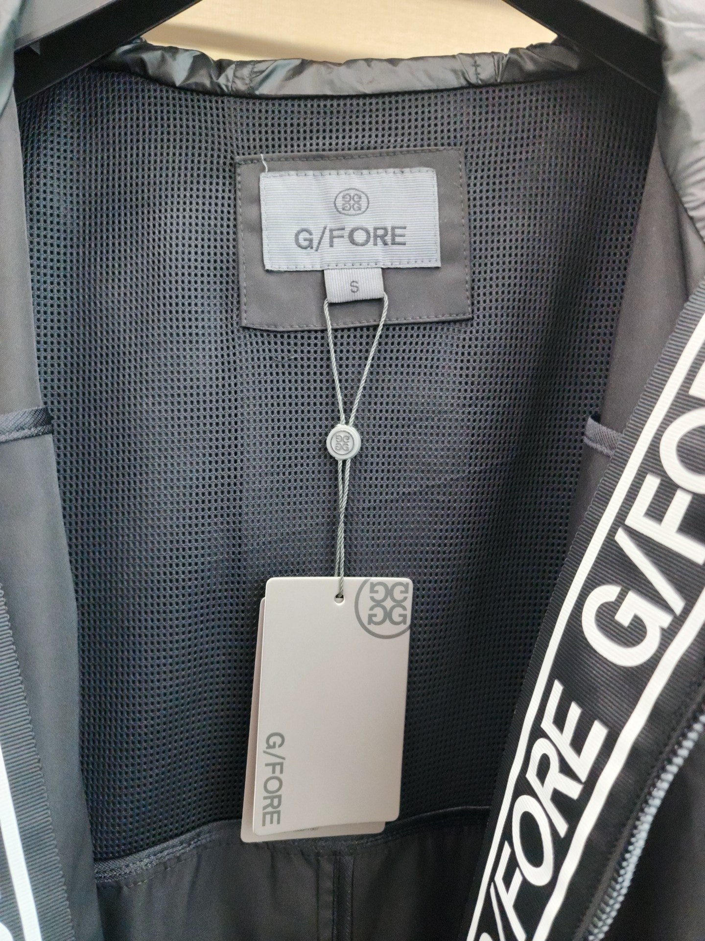 7_3b9Ud018svc161e0uv8194ll_3z2y7.jpg?type=e1920_std