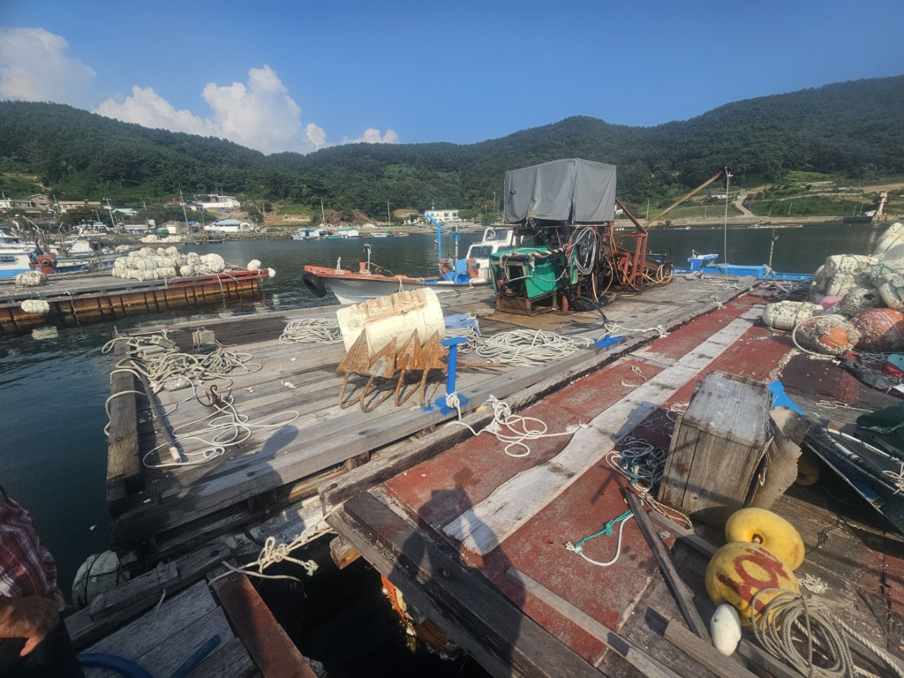 굴채취기.작업장.뗏목 3개 일괄 판매합니다.