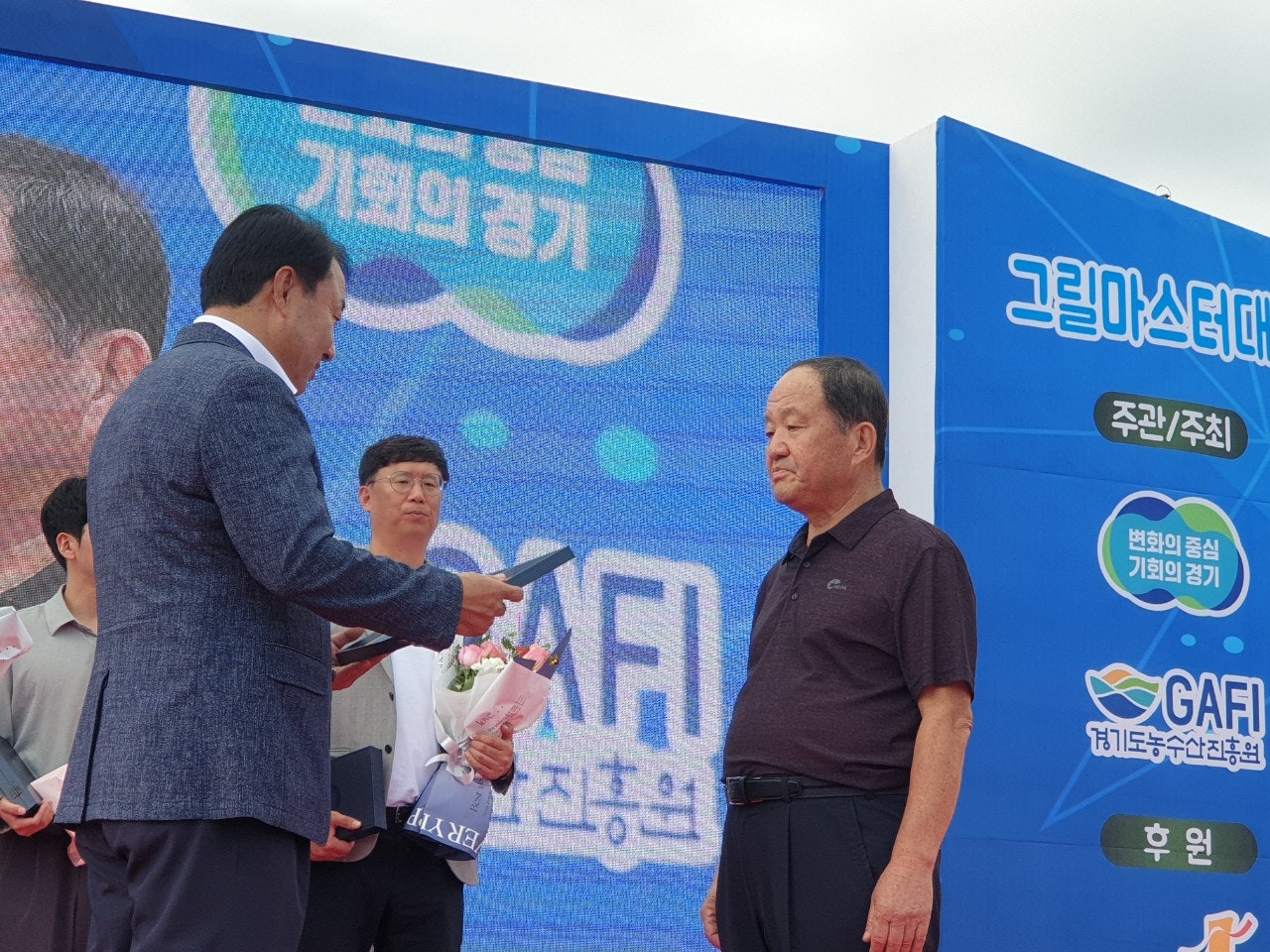 ����ڰ� �ø� �̹���