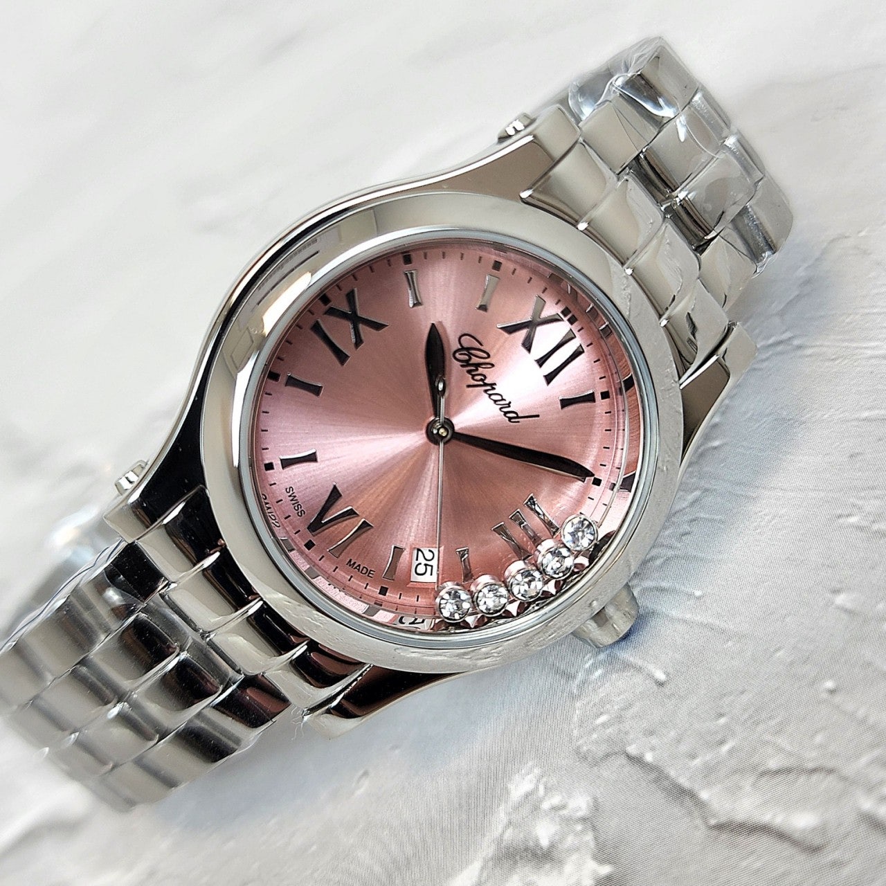 3_0b4Ud018svcg0rsxumi82mm_2cphtw.jpg