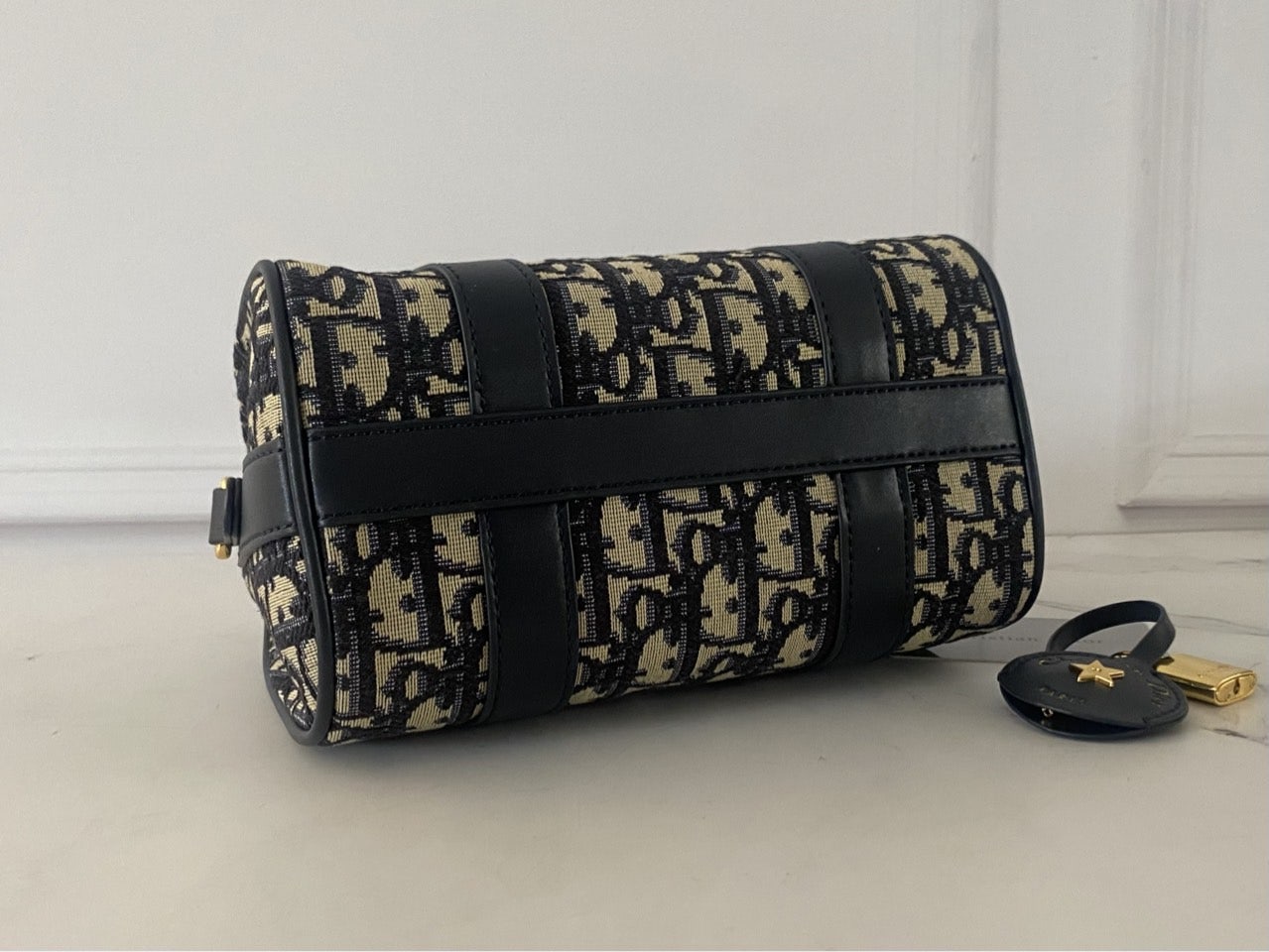 6_gegUd018svclyvyscrzvsqa_oolp9h.jpg 6_gegUd018svclyvyscrzvsqa_oolp9h.jpg