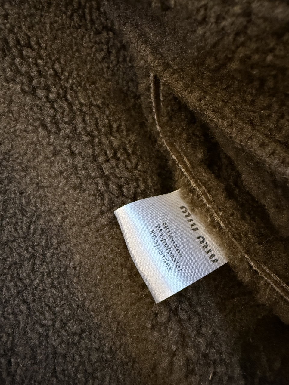 a_968Ud018svc1ix4vc9cq4dhx_2vnt6j.jpg?type=e1920_std