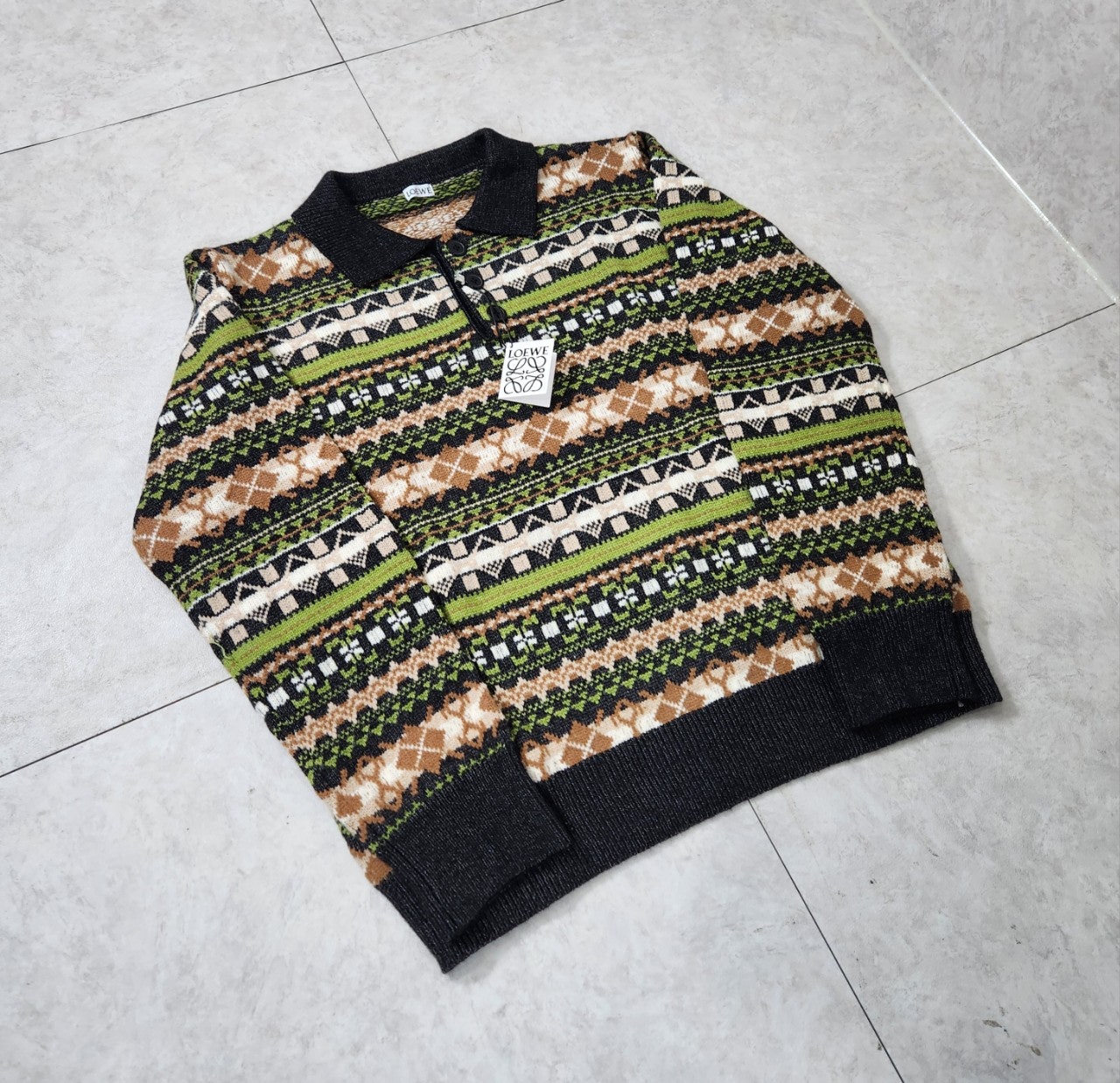 4_2hjUd018svc6ps6cz4quc84_qti5rl.jpg 4_2hjUd018svc6ps6cz4quc84_qti5rl.jpg