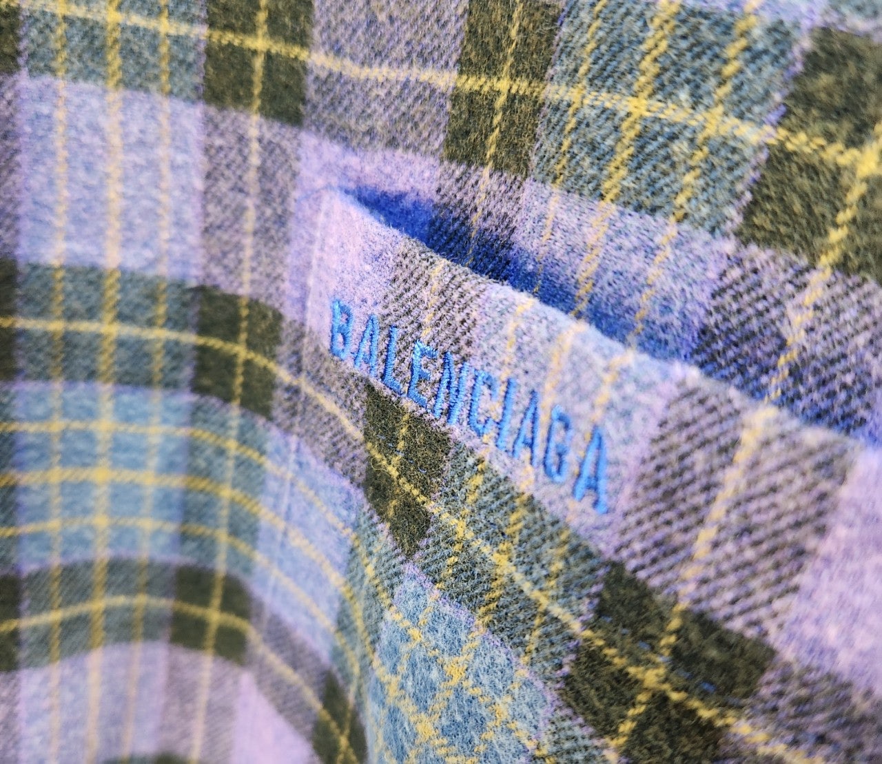 5_4gbUd018svc1x037w1i2886j_qti5rl.jpg 5_4gbUd018svc1x037w1i2886j_qti5rl.jpg