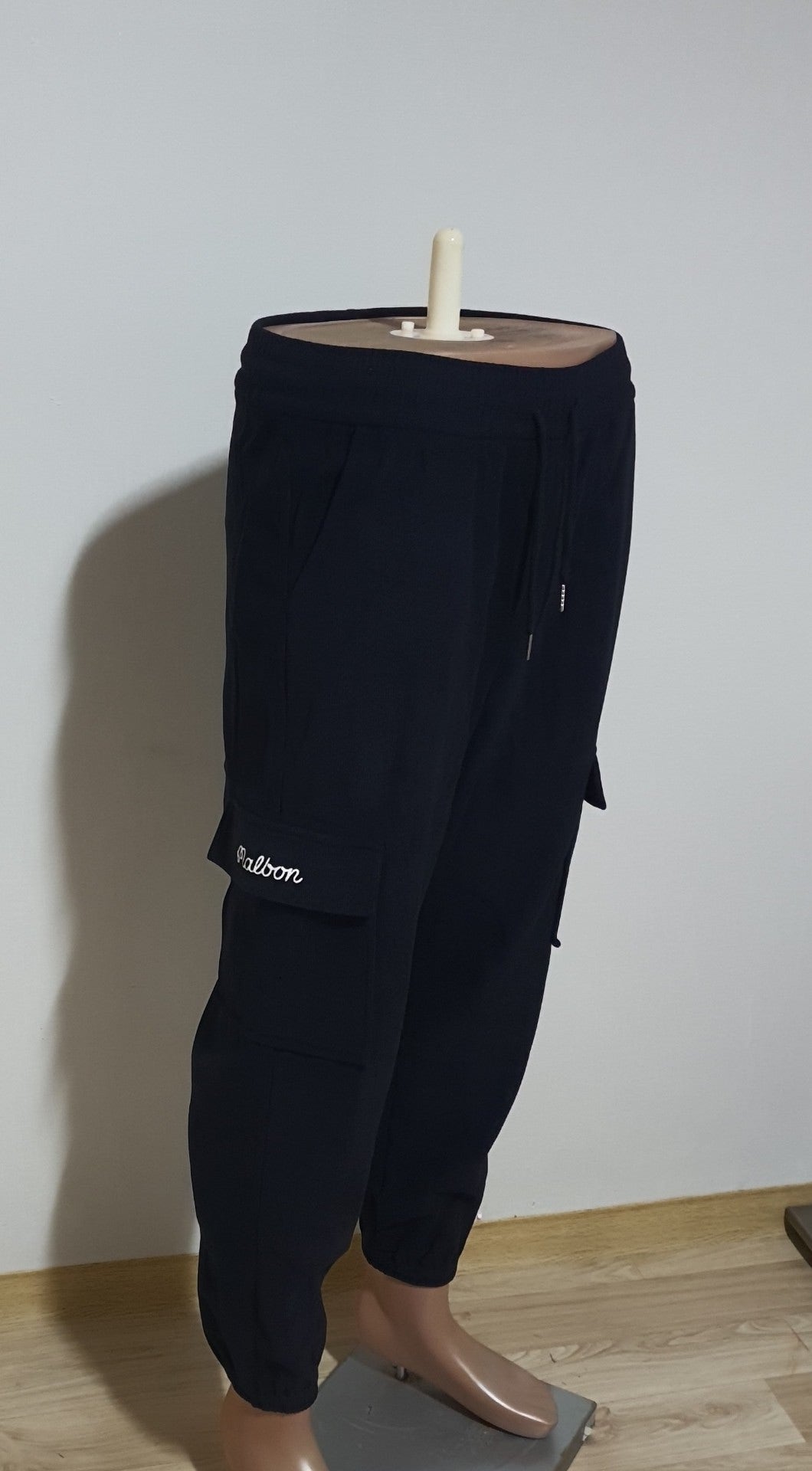 5_2h8Ud018svc1mky6majz20ds_oxthmn.jpg?type=e1920_std