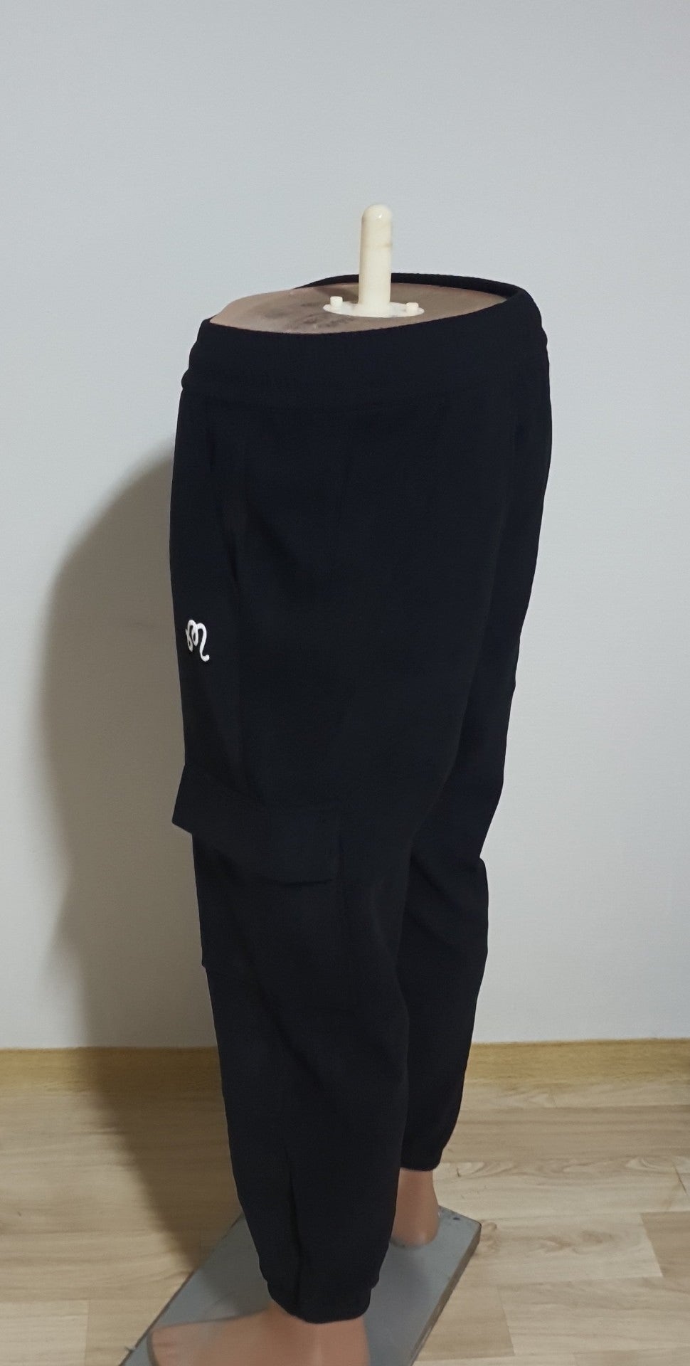 4_4h8Ud018svcv7jtxics74gi_oxthmn.jpg?type=e1920_std