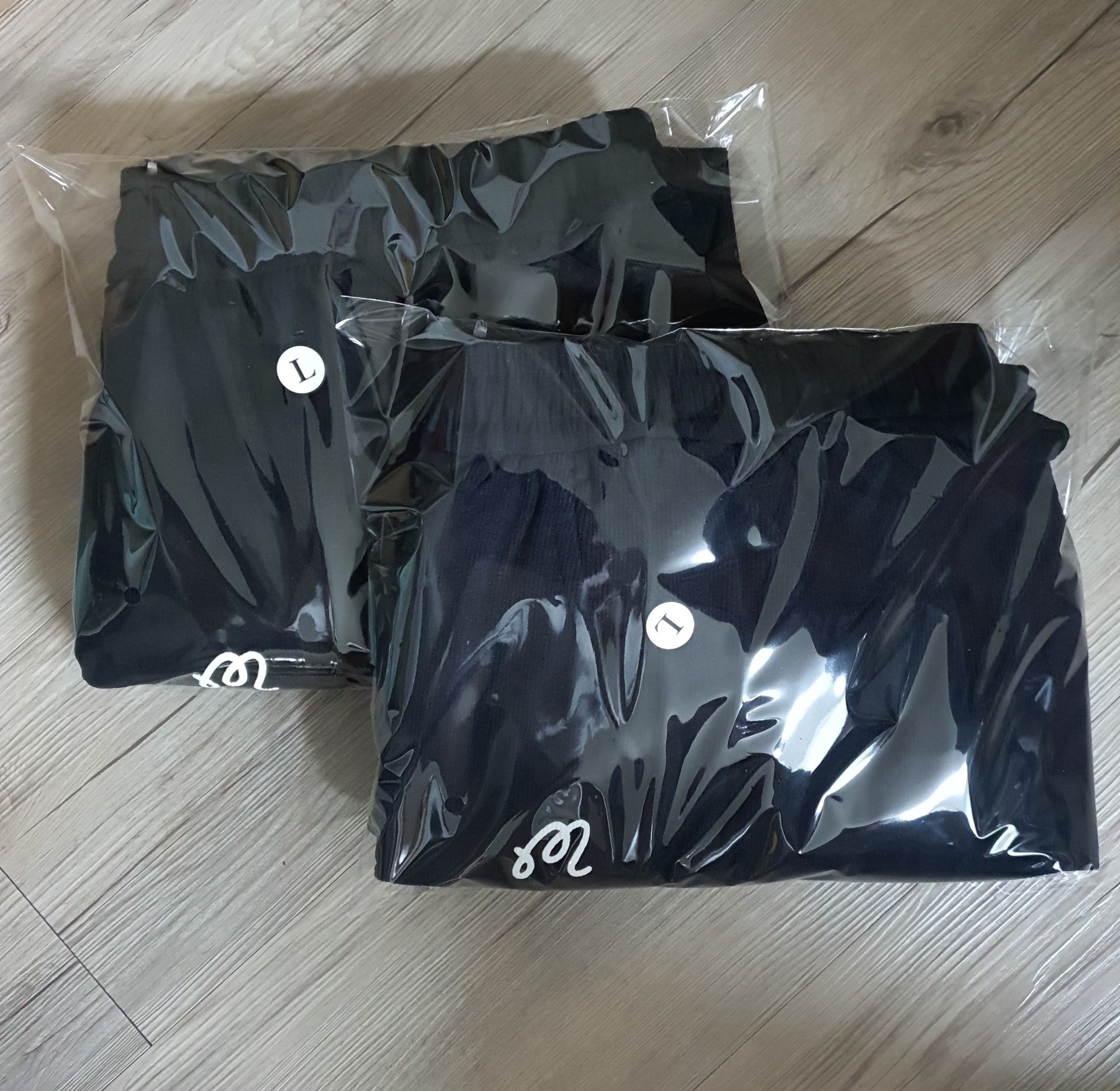 j_ii5Ud018svc5pm9rzi8kr01_oxthmn.jpg?type=e1920_std