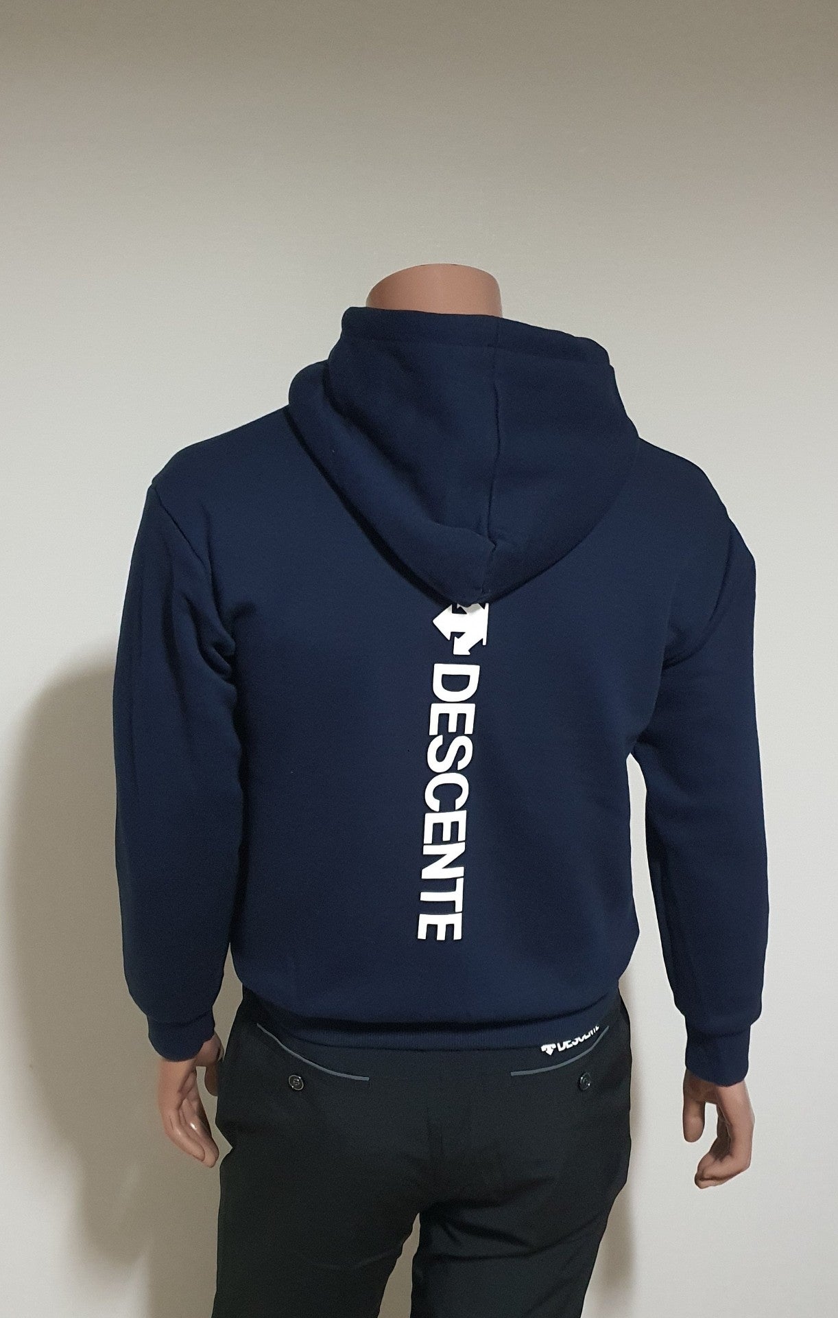 e_g5fUd018svc7o5oujfniyo9_oxthmn.jpg?type=e1920_std