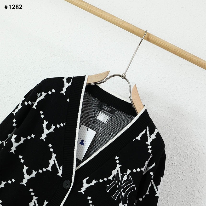 8_178Ud018svc49ia8y3pss4x_p2soq5.jpg