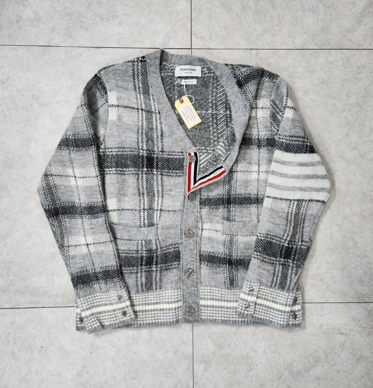 3_h02Ud018svc13a6mntzfmx01_qti5rl.jpg 3_h02Ud018svc13a6mntzfmx01_qti5rl.jpg