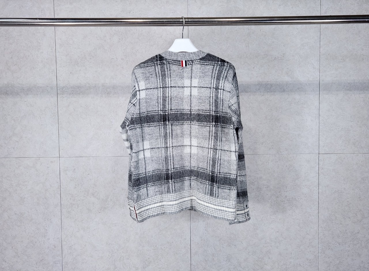 6_h02Ud018svc1bf70oizw49ez_qti5rl.jpg 6_h02Ud018svc1bf70oizw49ez_qti5rl.jpg